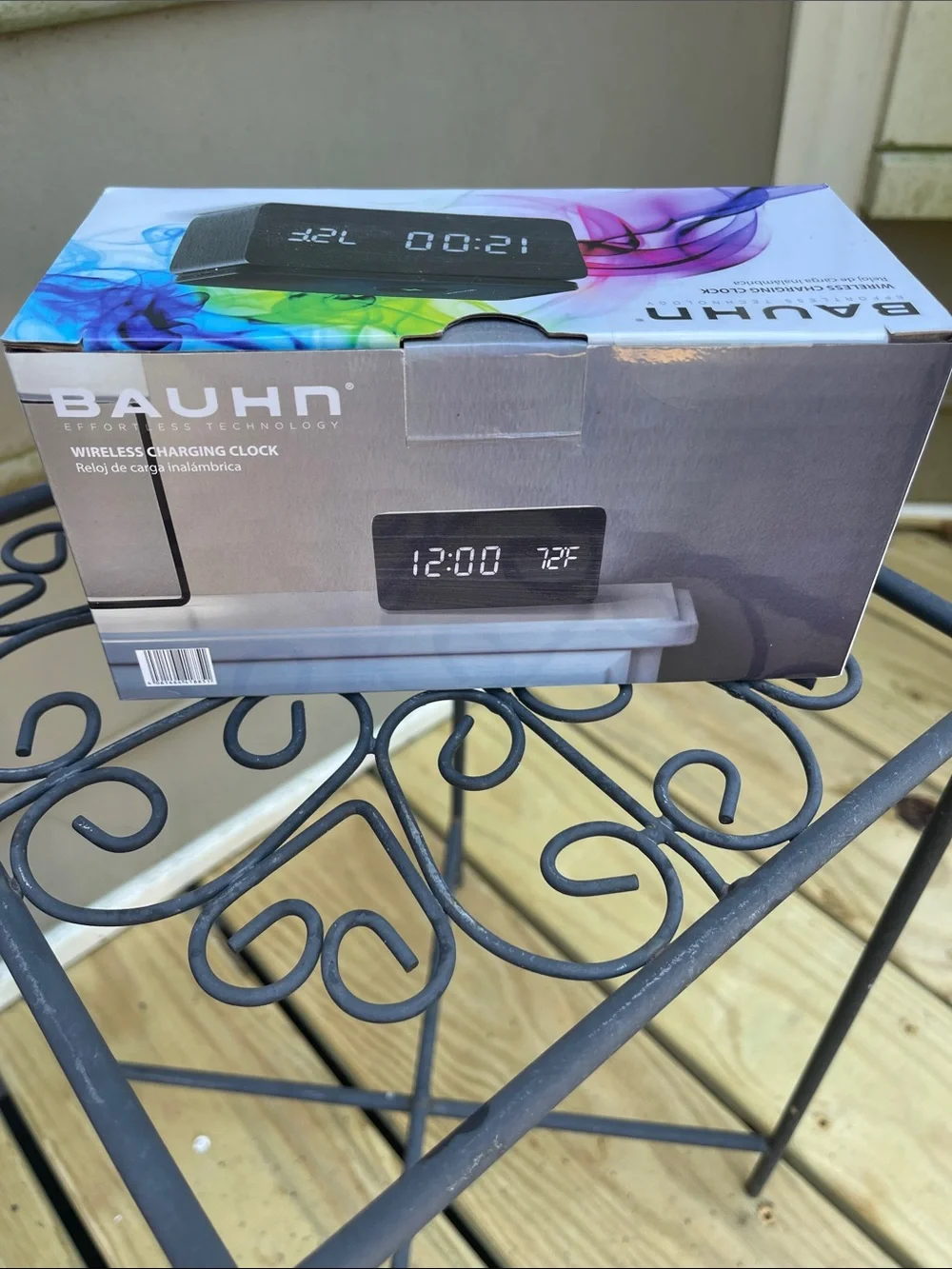 Braun Wireless Charging Clock  - Black-new