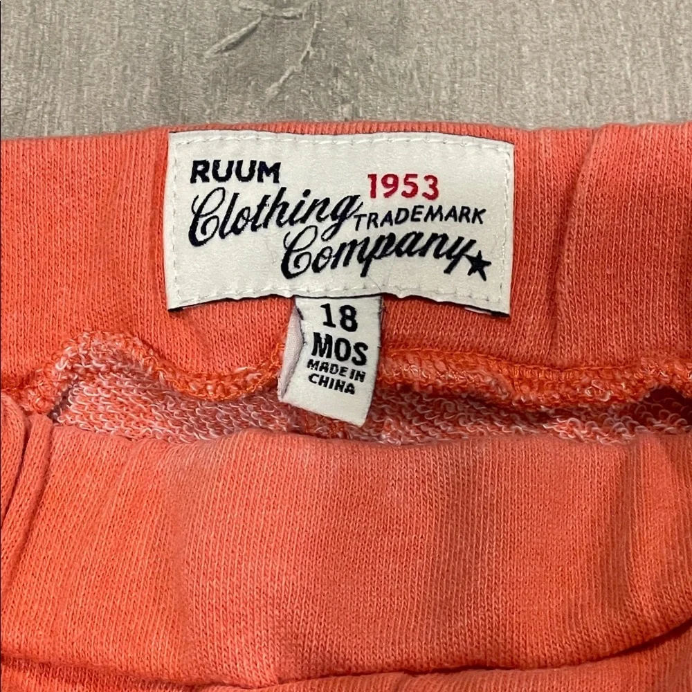 Ruum adorable rolled fabric