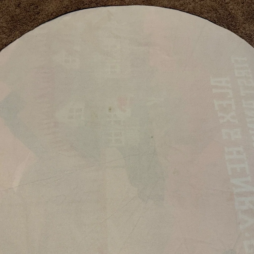 Unbranded round beach