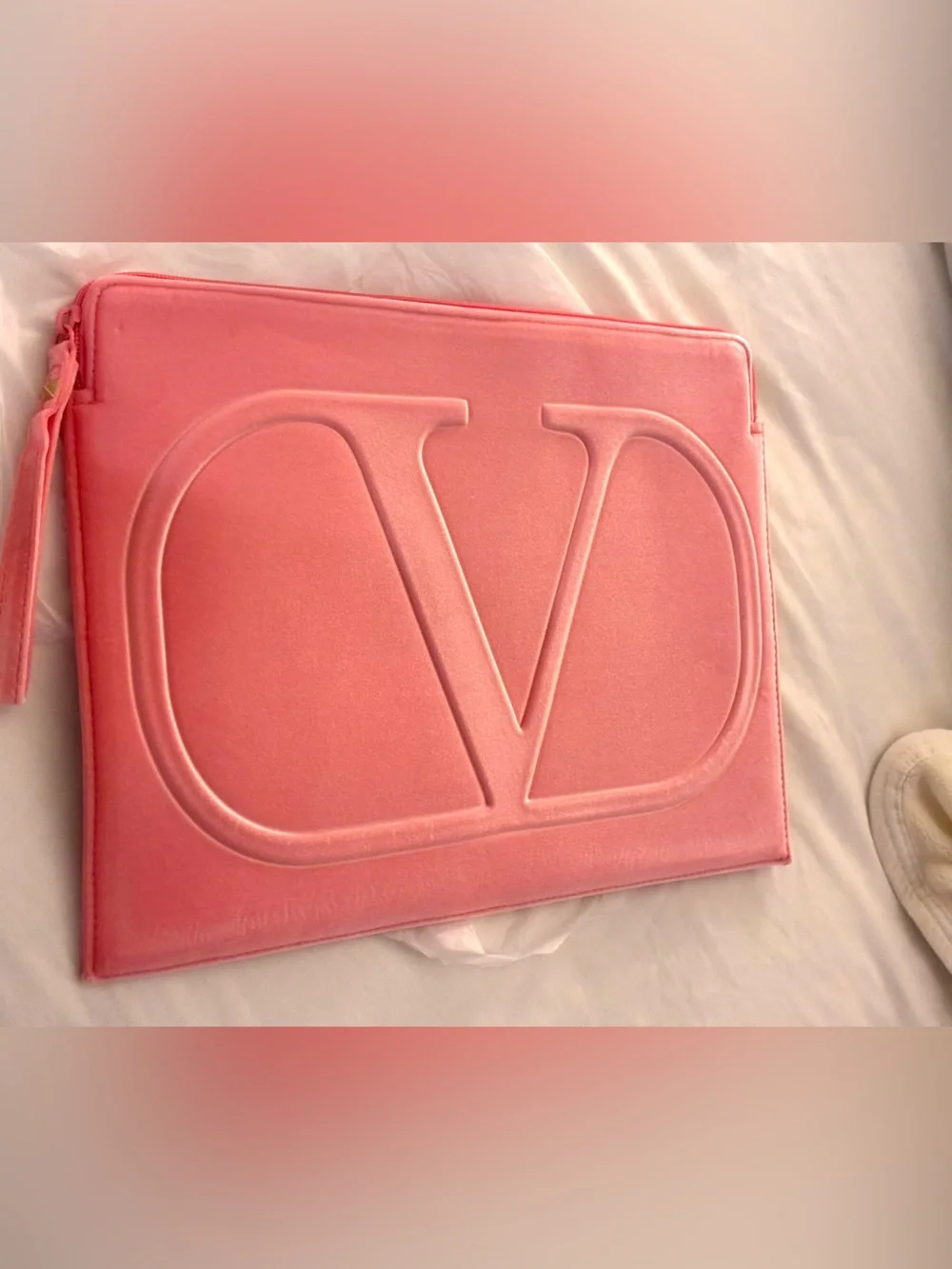 Ideal Gift!VALENTINO Pink Embossed V Logo Soft Velvet Laptop sleeve ;Coral pink