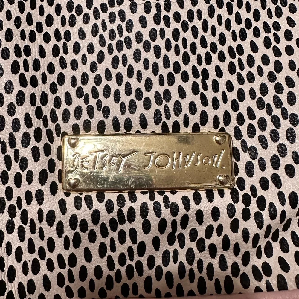 Betsey Johnson beautiful betsey