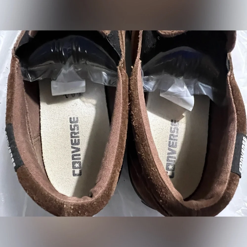 Converse men’s low