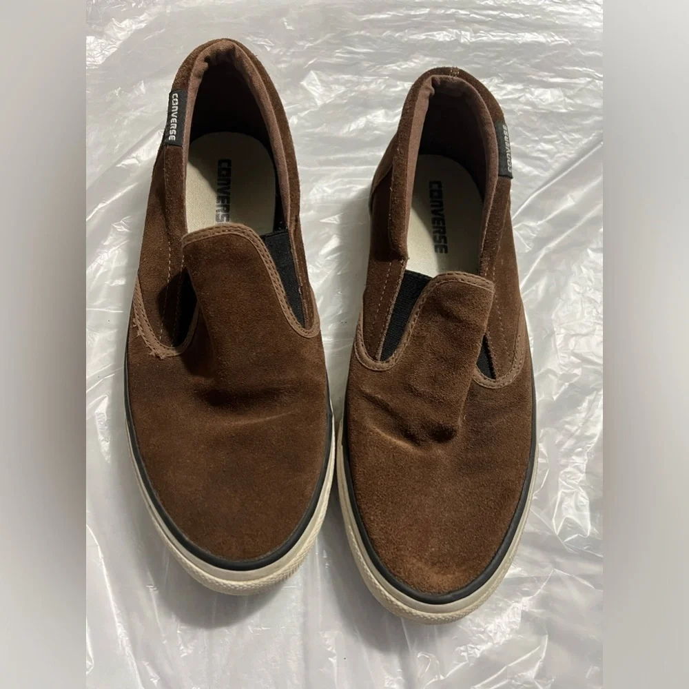 Converse men’s low