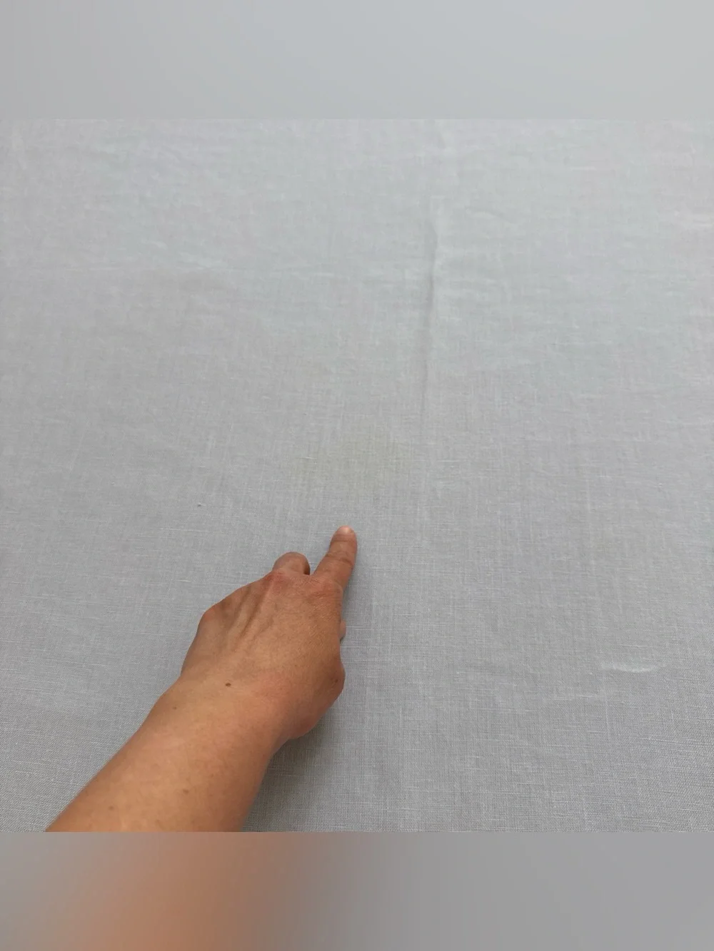 Williams Sonoma Linen Double Hemstitch Tablecloth Baby Blue ~68