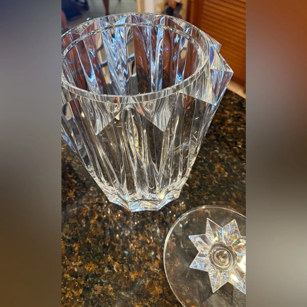 Vintage Judith Kruger Grainware Lucite Ice Bucket with Starburst Lid