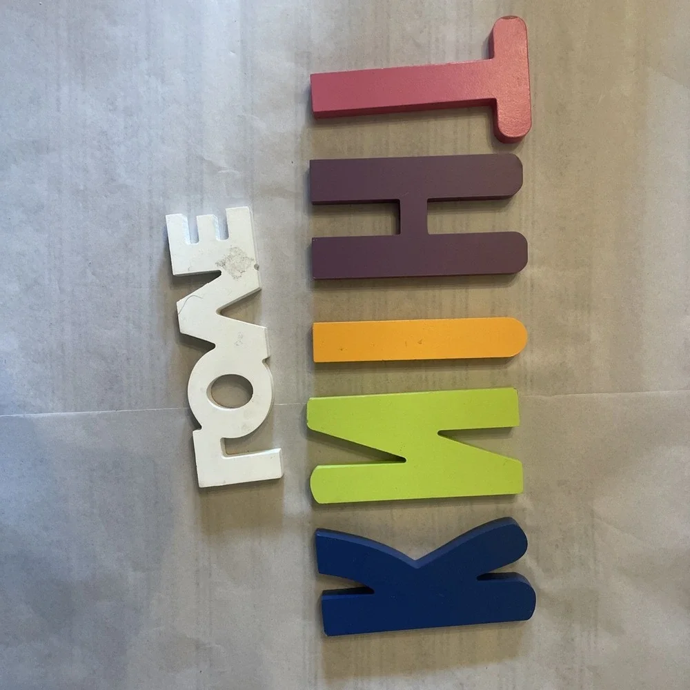 The Unbranded Brand set wooden
