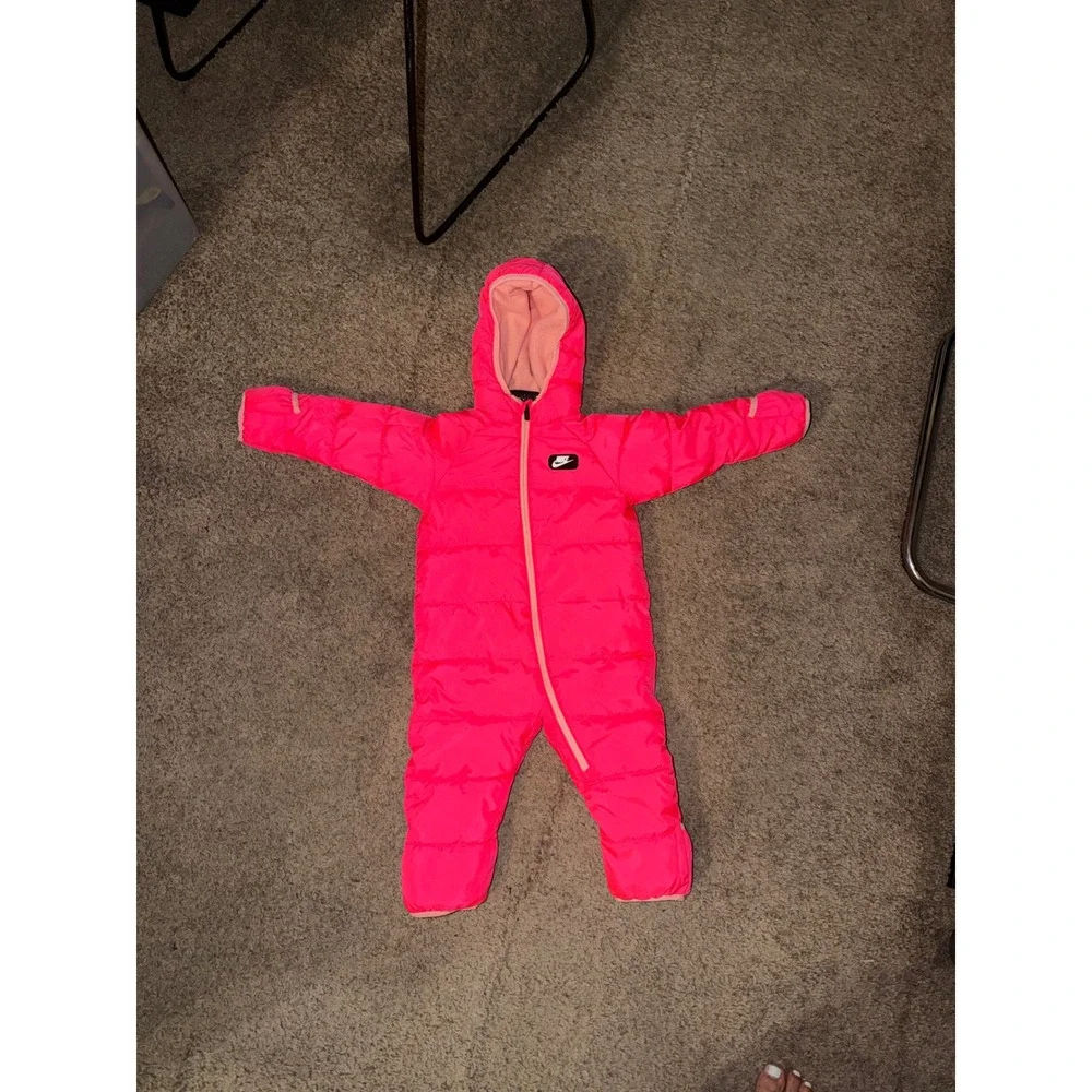 Nike Baby Girls Neon Pink Quilted Puffer Bunting Snowsuit