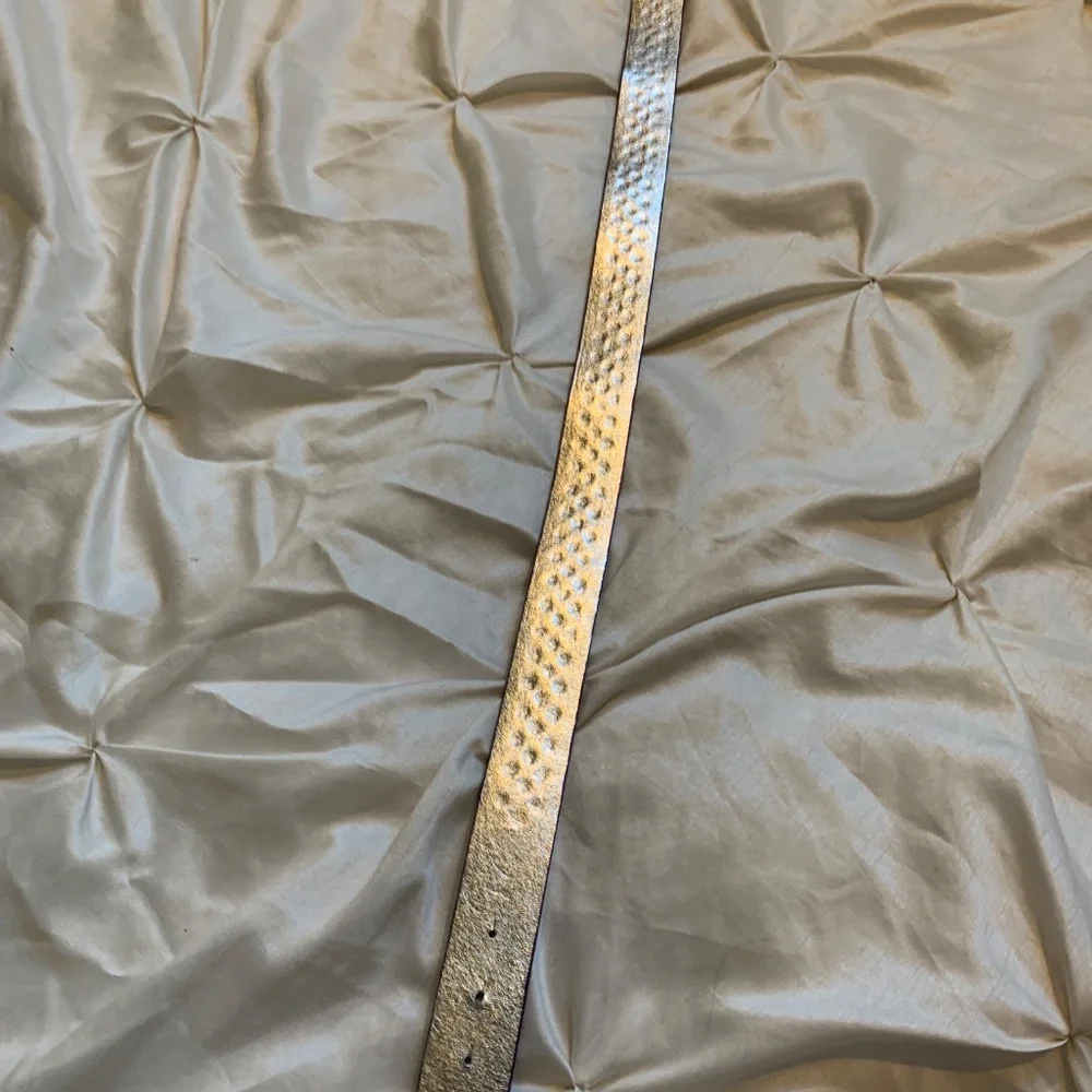 Guess purple silver