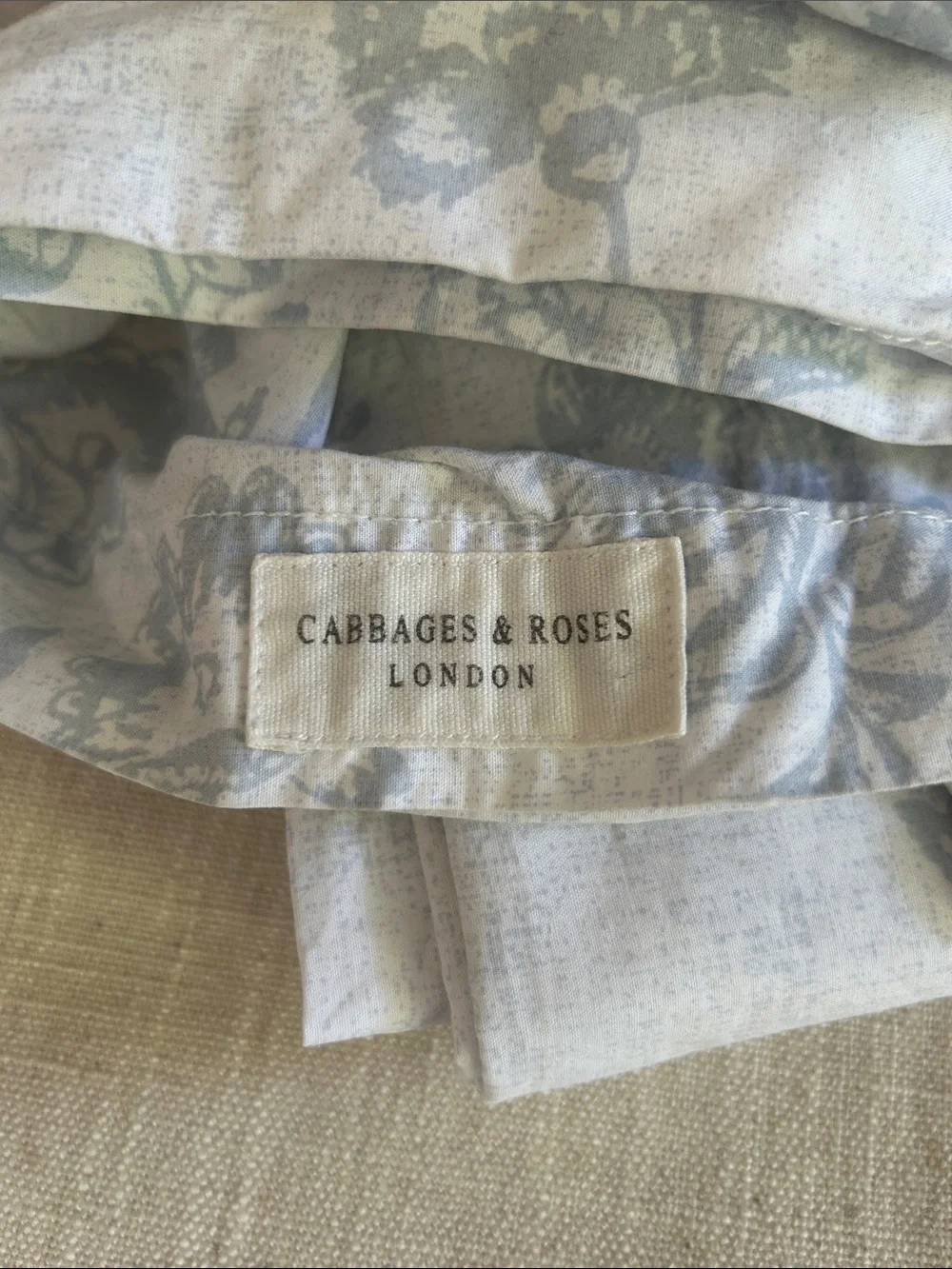 Cabbages & Roses wide duvet chic