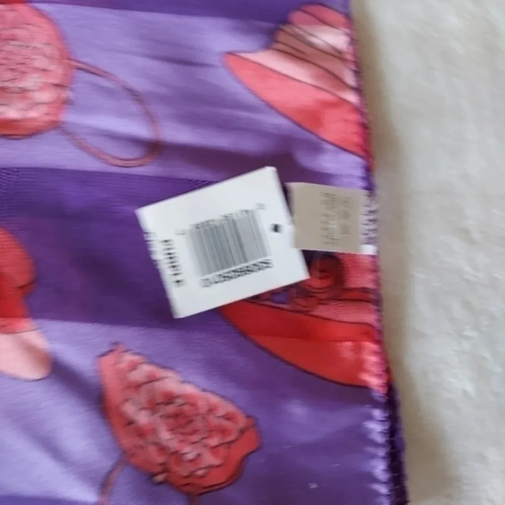 Bon Worth Red Hat‎ Society Rectangular Scarf