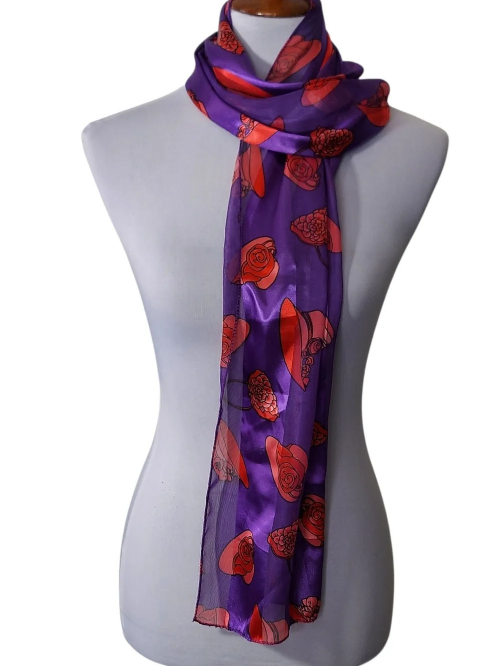 Bon Worth Red Hat‎ Society Rectangular Scarf