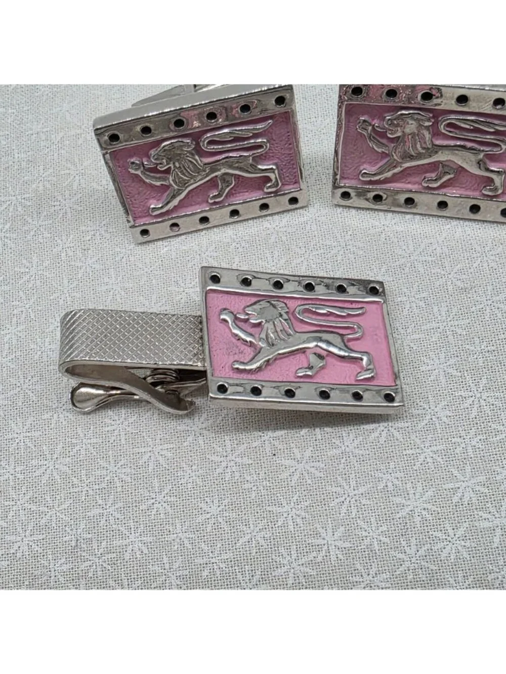 Silver & Pink Lion Cufflinks & Tie Clip Set Vintage