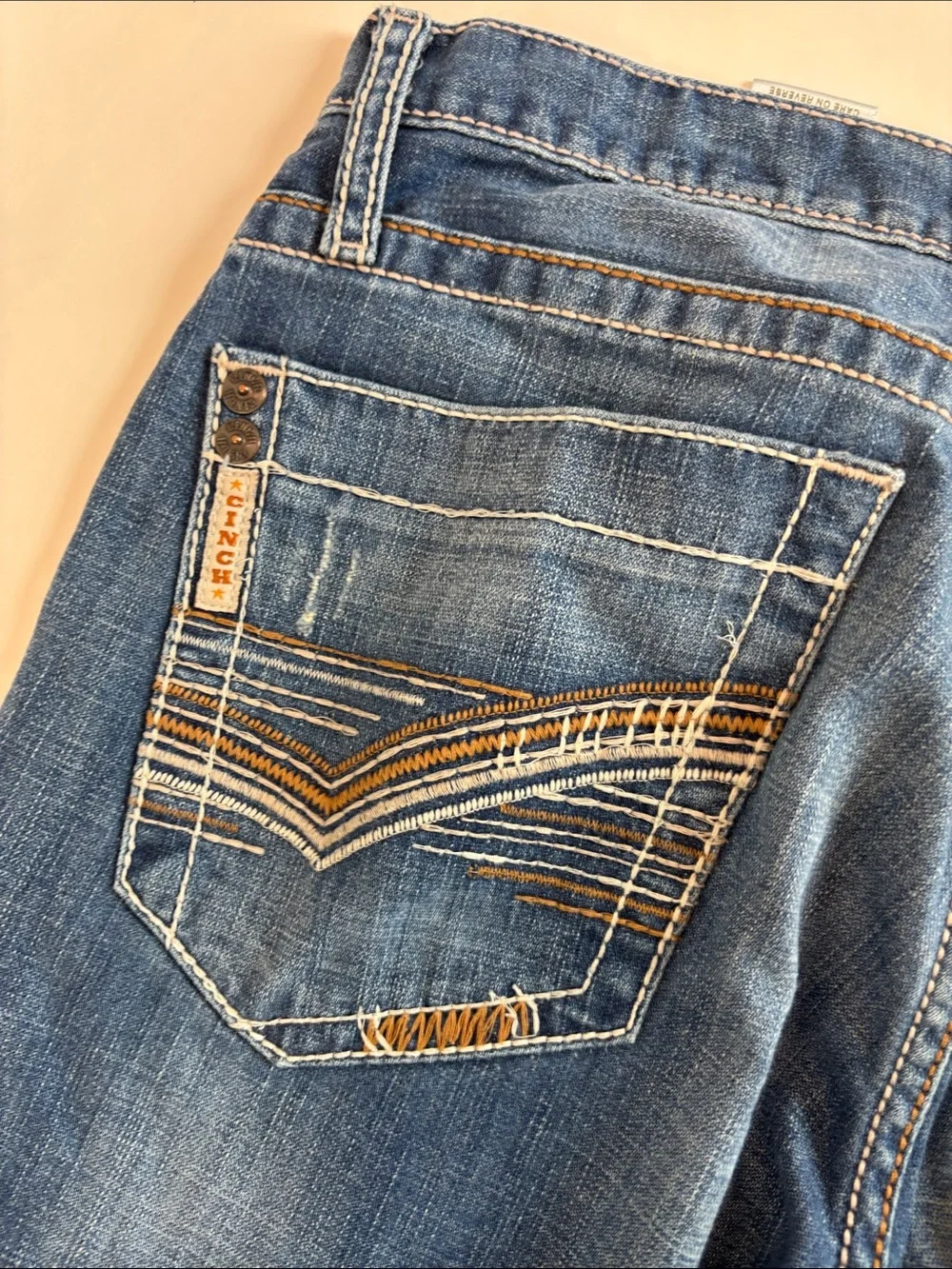 Cinch Ian Straight-Leg Jeans in Medium Blue Wash