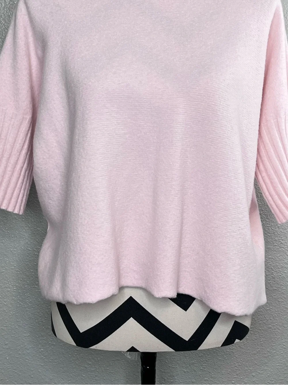 Alexandre Laurent Paris Sz M Light Pink Oversized Short-Sleeve Sweater