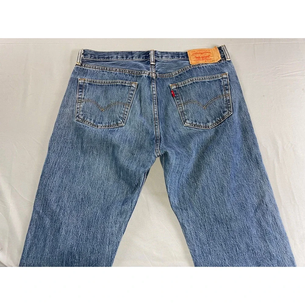 Levis this sharp
