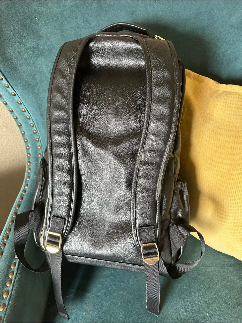 Itzy Ritzy pre owned