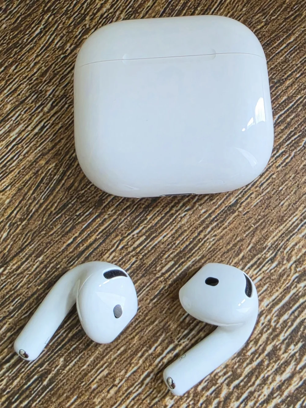 Apple Airpods 4 Wireless Earbuds With Active Noise Cancellation (Pair)