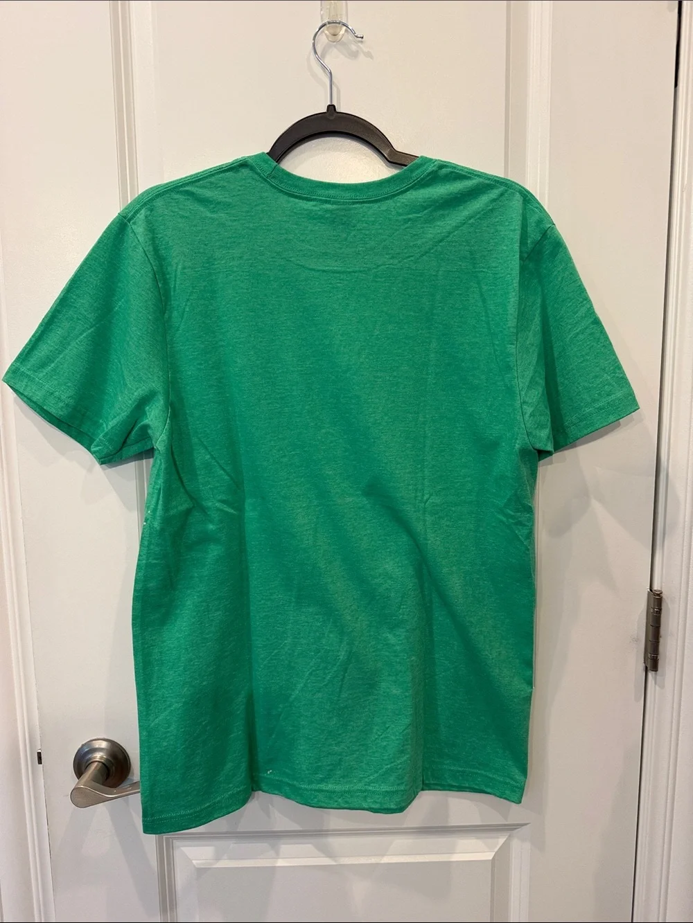 Gildan festive green