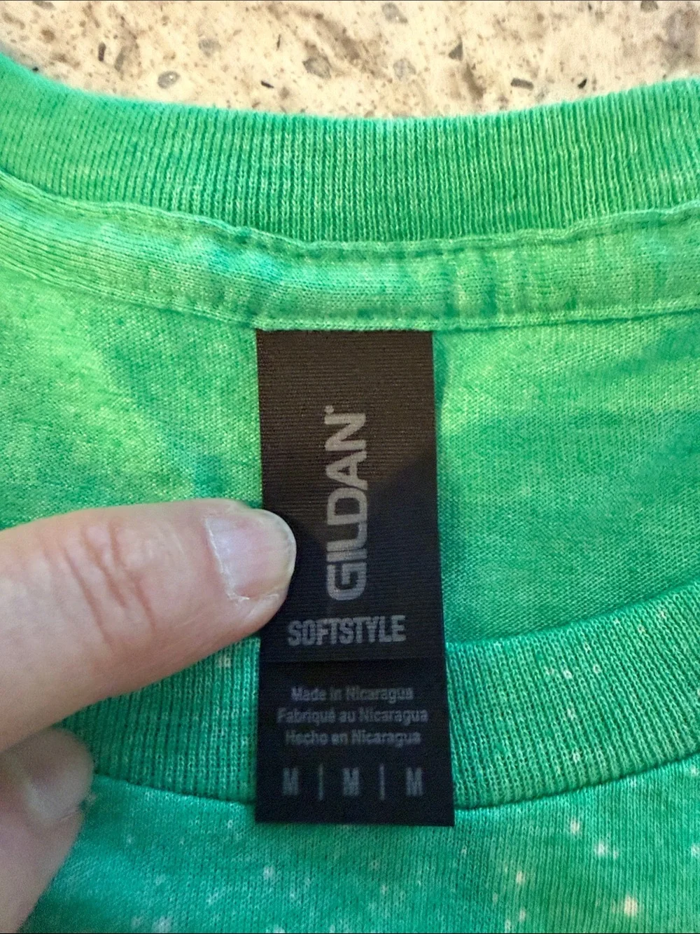 Gildan festive green