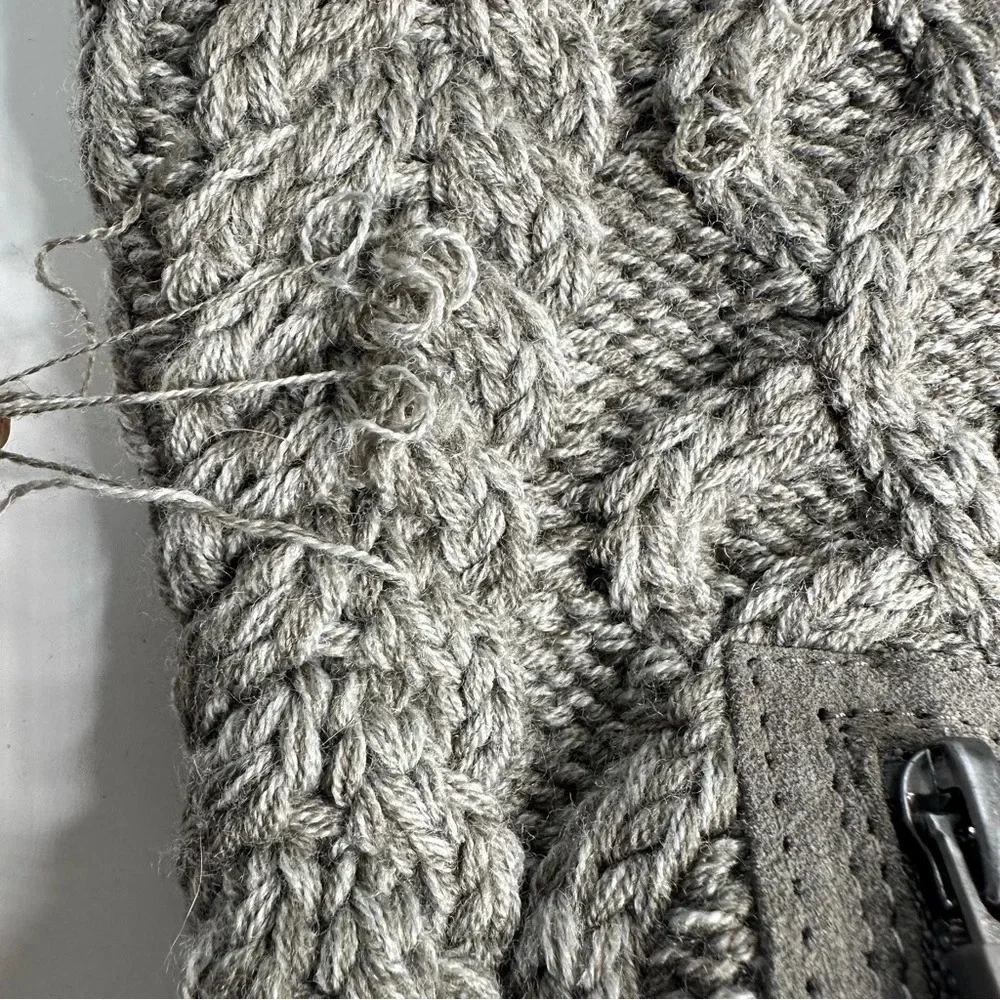 UGG yarn day