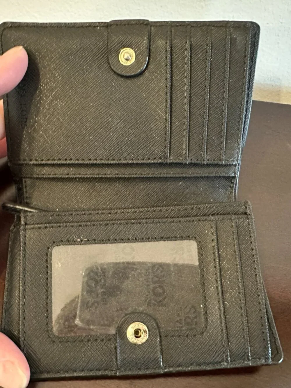 Michael KORS Men’s Bifold Black Saffiano Leather Wallet