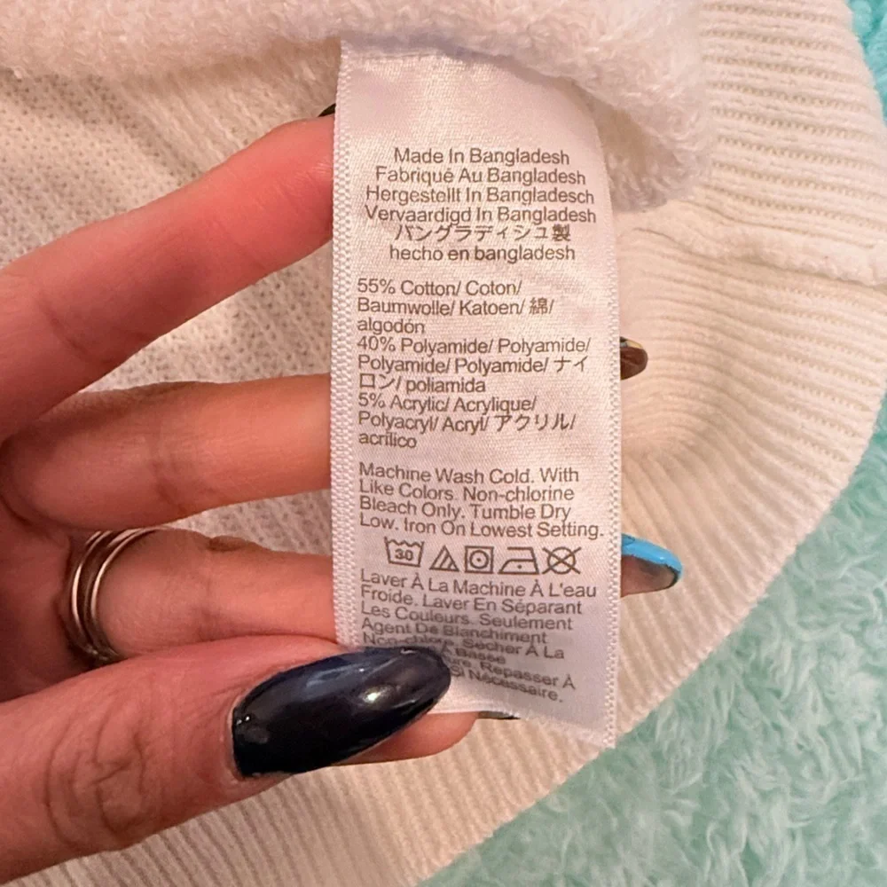 🔥J. Crew White Button-Detail Women's Sweater🔥