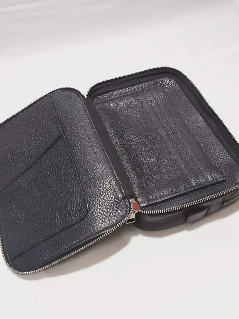 Bally Navy Leather Men’s Business Organizer/Attache/Travel Top-Handle Bag, LNC 💙