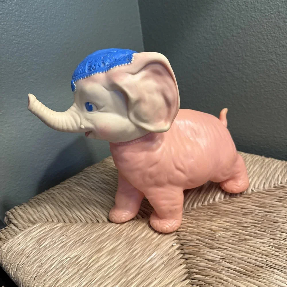 Pink Elephant Squeak Toy Vintage 1960s Circus Collectible The Sun Rubber Co