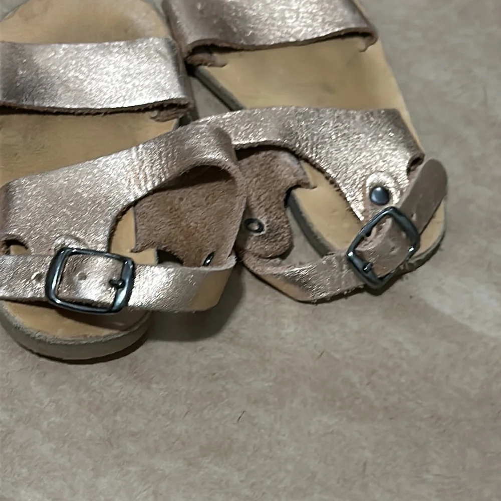 Zara metallic strap