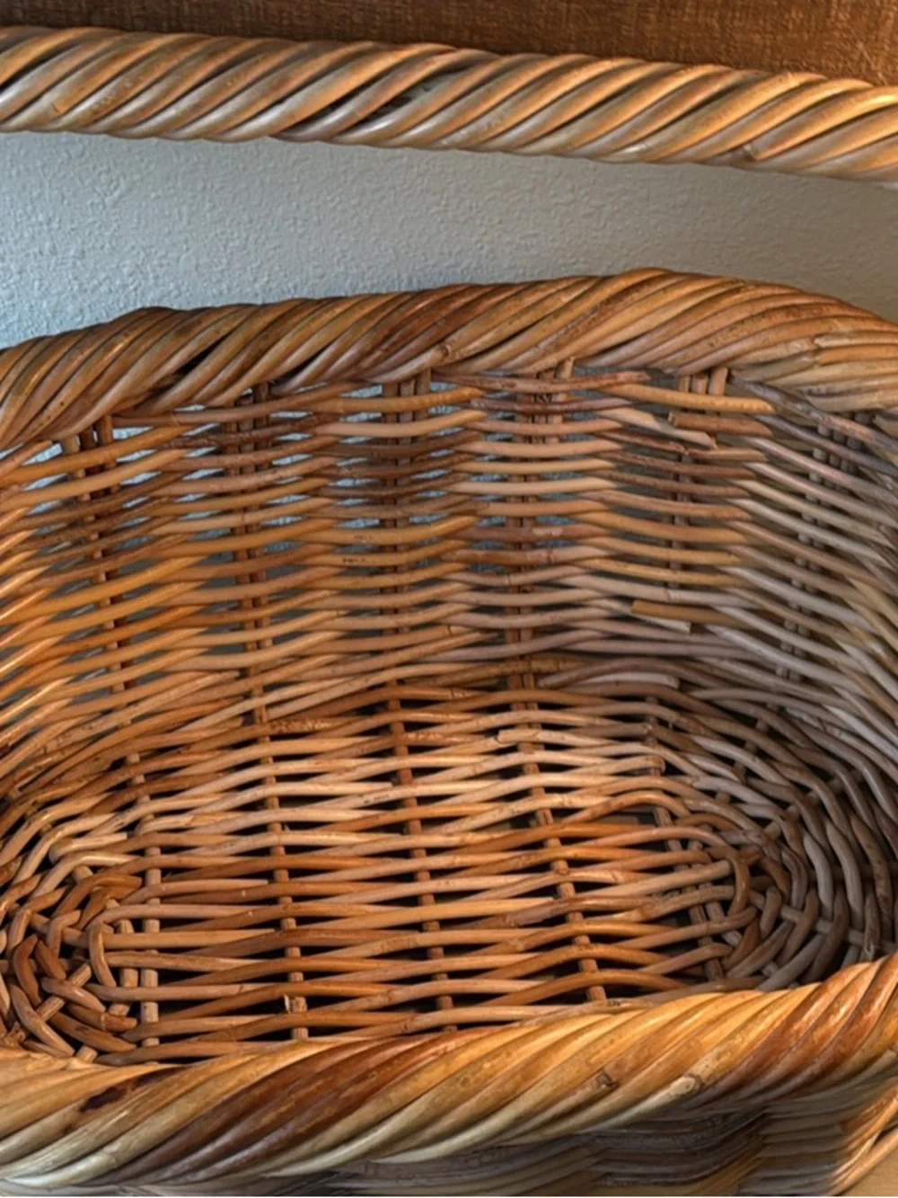 N/A handwoven wicker