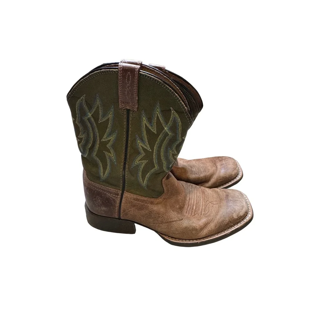 Ariat‎ Kids Square Toe Western Cowboy Boots Brown Green Stitching Pull-On size 4