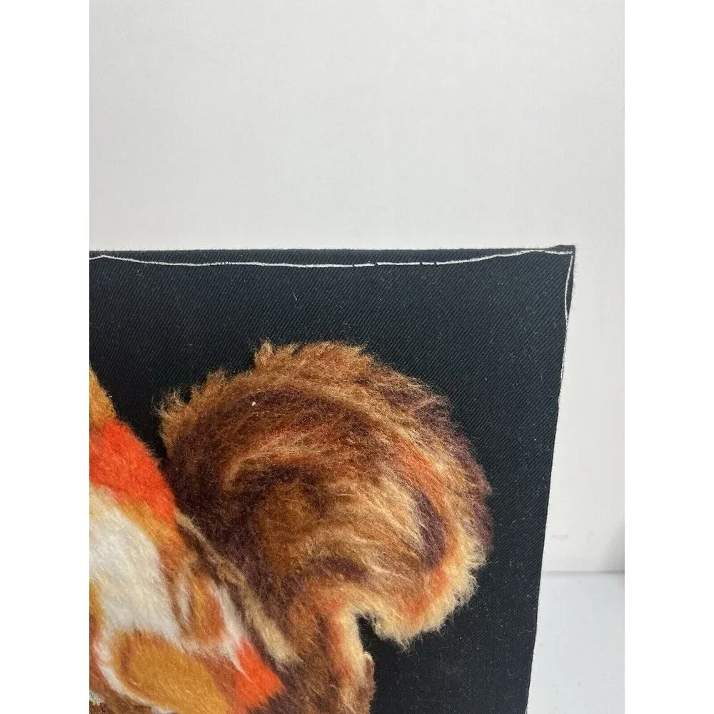 Vtg Handmade Crewel Embroidered Fall Squirrel Leaves Picture Unframed‎ Vibrant