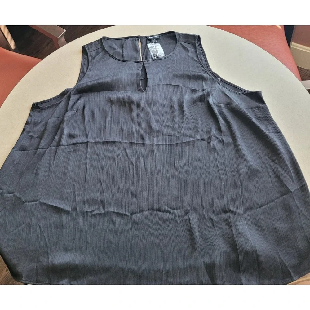 Torrid Black‎ Shine Crinkle Gauze Swing Tank, Size 3, NWOT