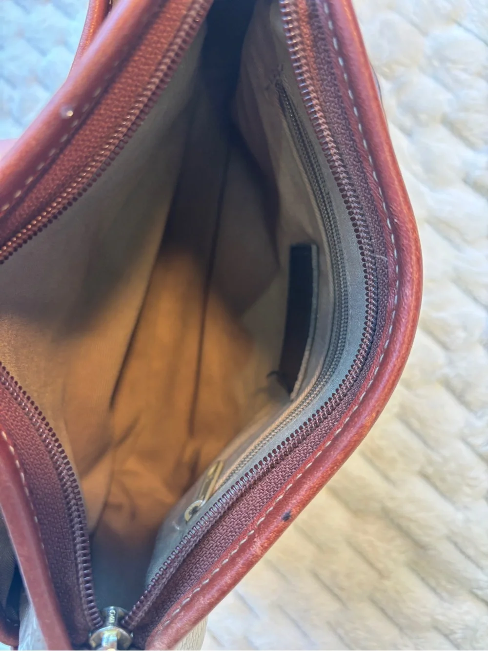 Liz Claiborne everyday strap drop