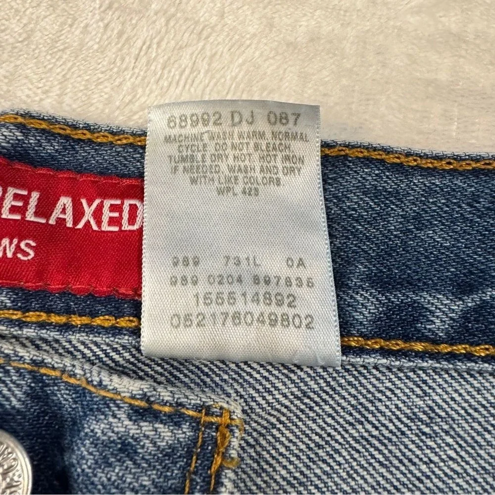 Levis excellent used
