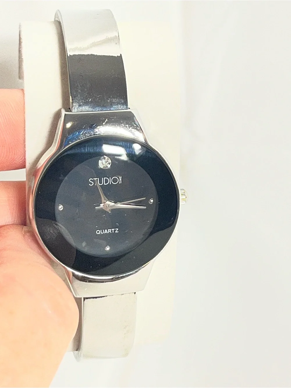 Studio sleek cuff