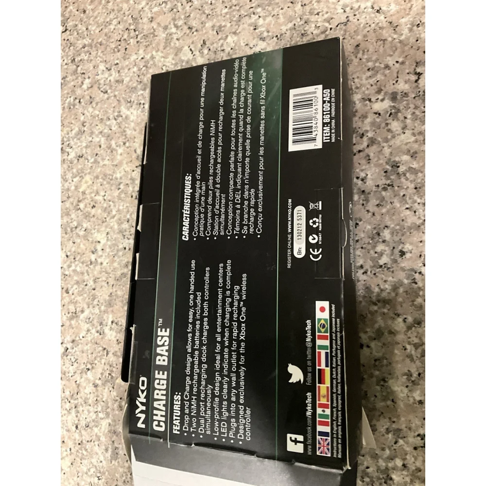 Nyko charge base