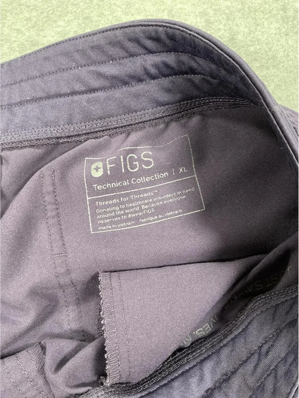 Figs Purple Jogger Pants with Zipper Pocket and Drawstring Waist (468)