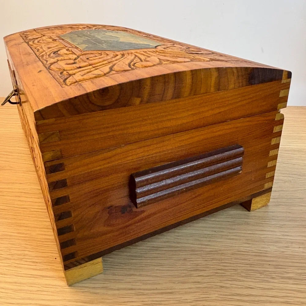 Vintage‎ Hand-Carved Wooden Dovetail Box Scenic Inlay Mirror - Honey Brown
