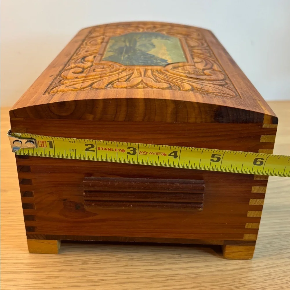 Vintage‎ Hand-Carved Wooden Dovetail Box Scenic Inlay Mirror - Honey Brown