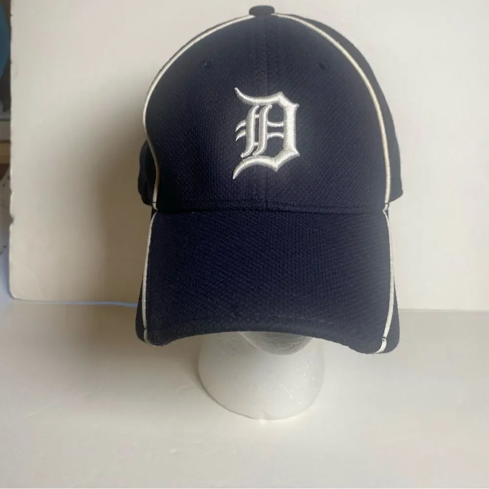 New Era 39 Thirty Detroit Tigers Official Batting Practice Cap Size M-L