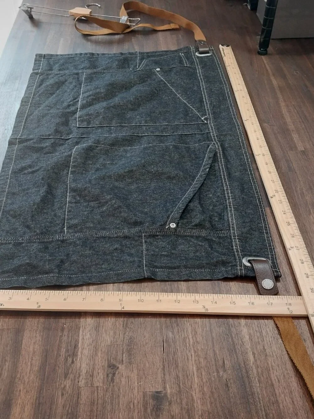 Chef Works Half Apron Black Denim Berkley Urban Collection 100% Cotton Pockets.