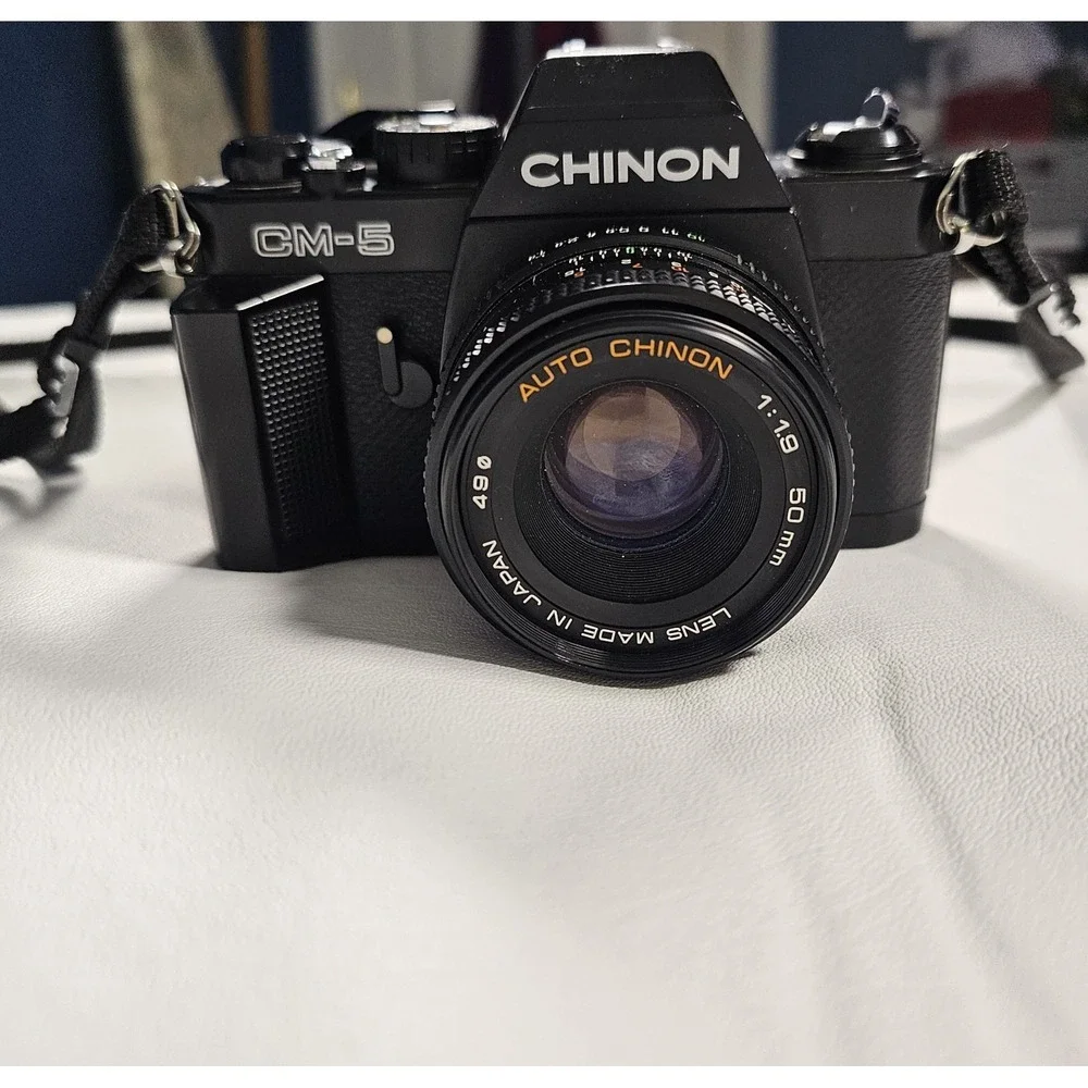 Chinon CM-5 35mm Film Camera + 50mm f/1.9 Lens Tested Meter Not Working