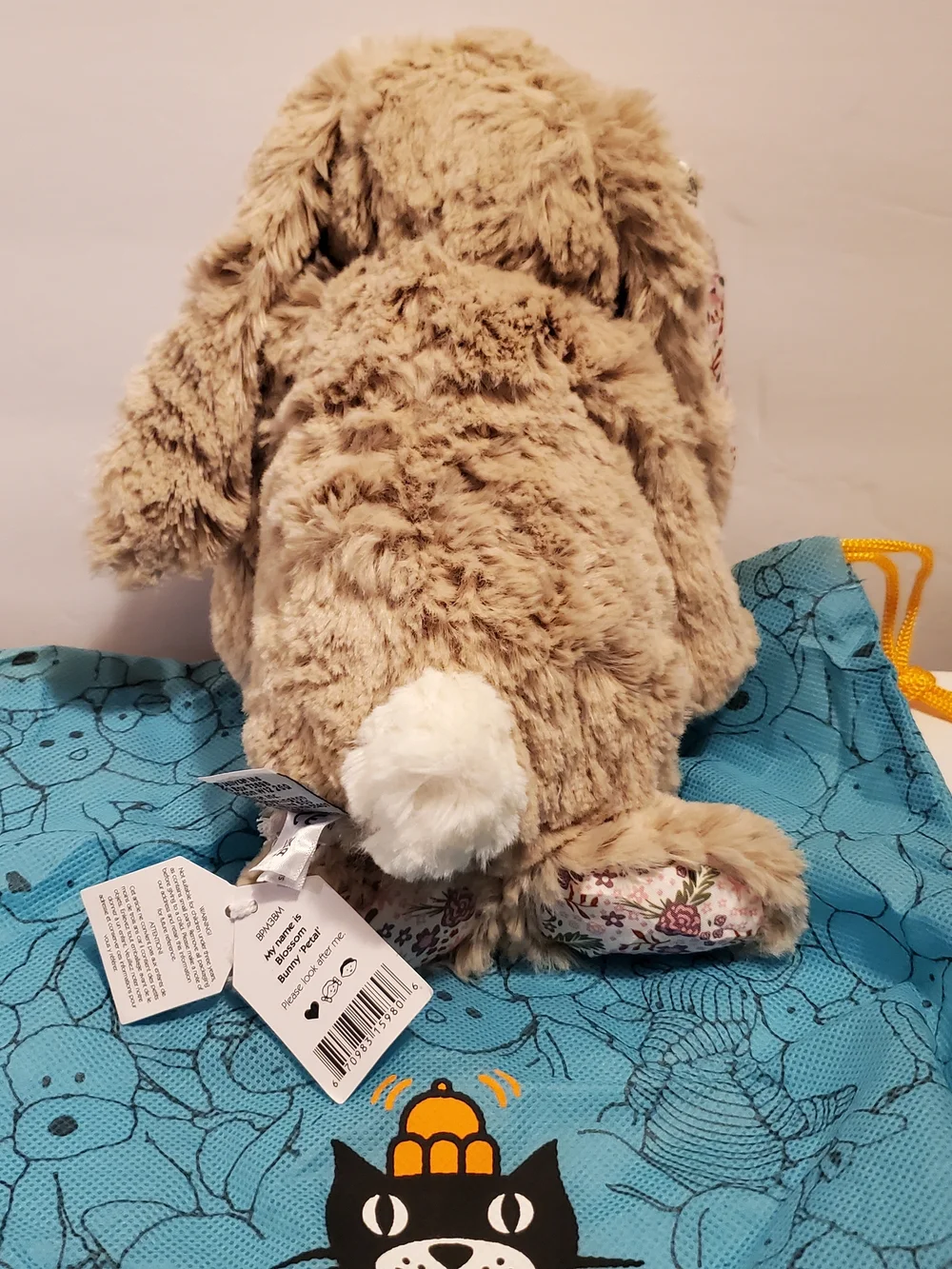 Jellycat note included