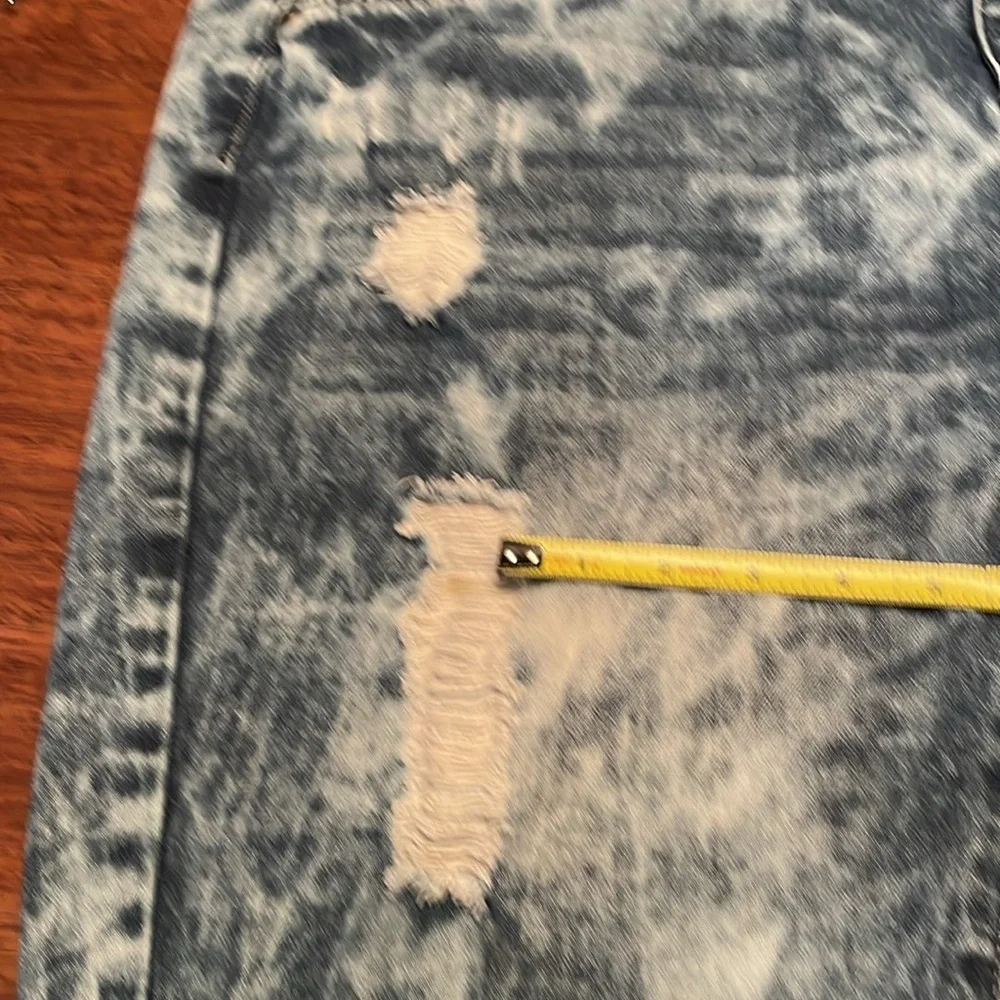Carbon pre worn