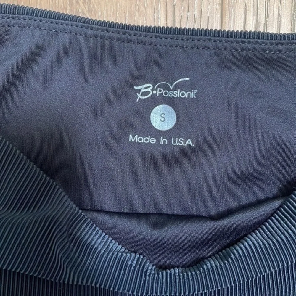 N/A size small