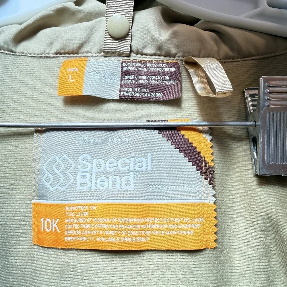 Special Blend snowboarding jacket