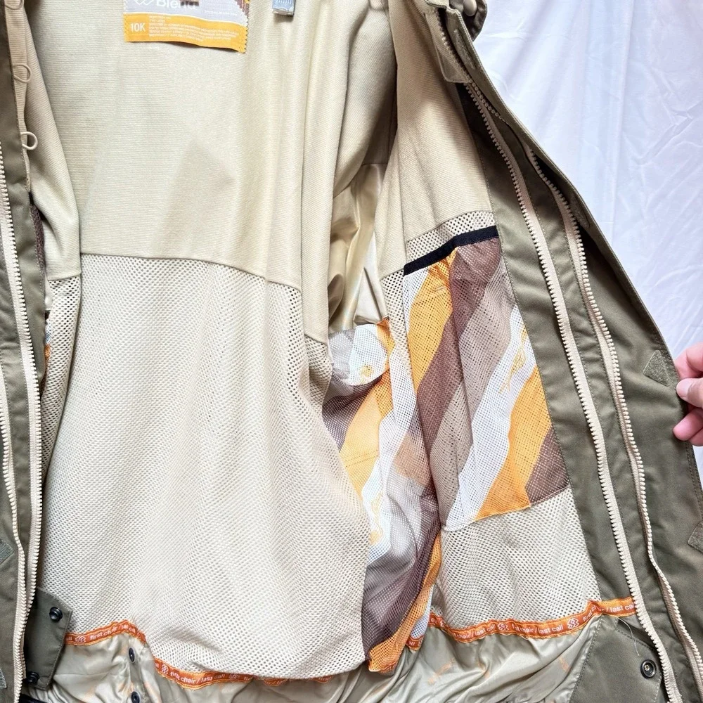 Special Blend snowboarding jacket