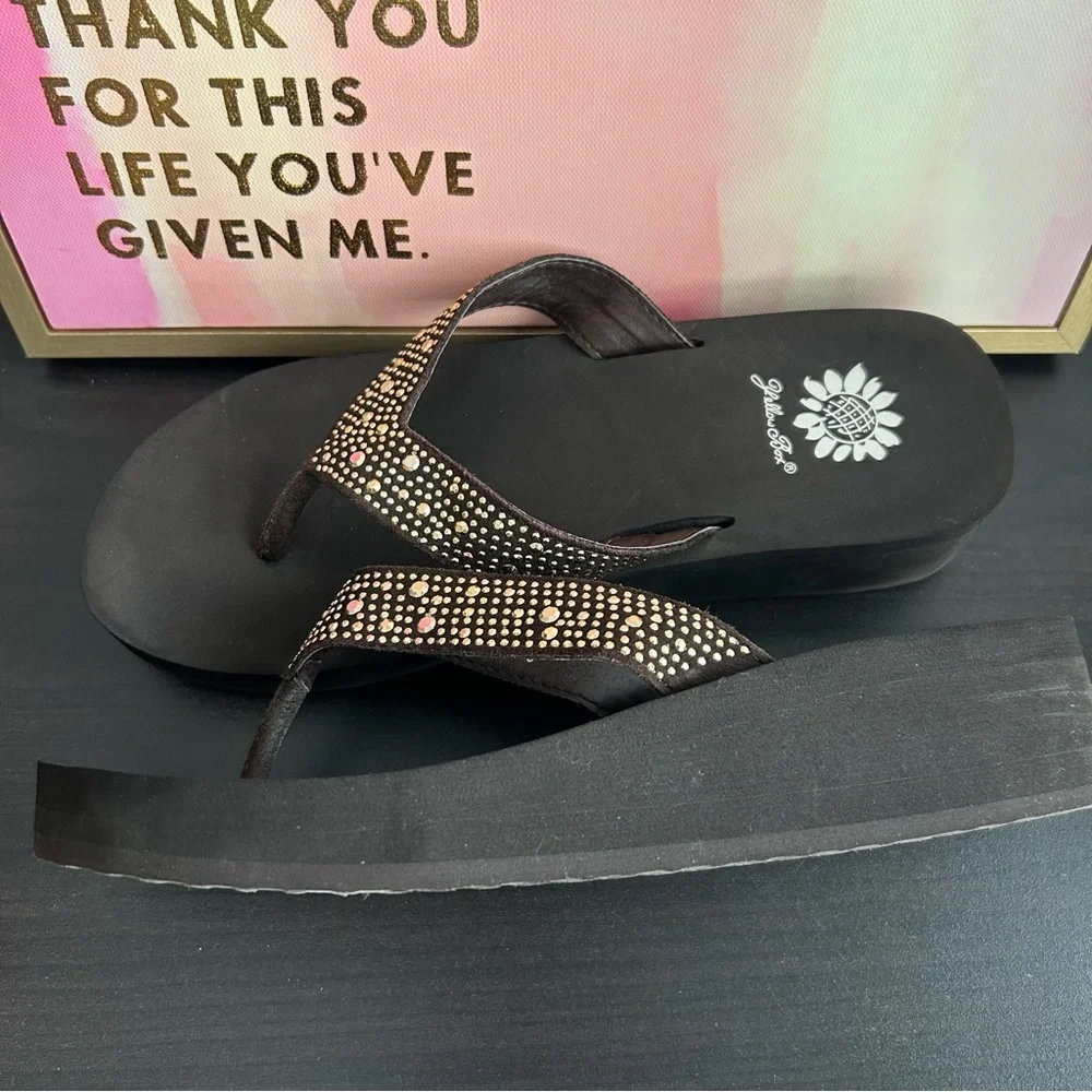 Yellow Box Flip flops