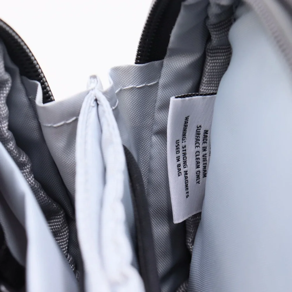 Magnetic Bag Company ** shows